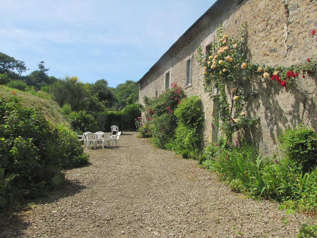 Gite De La Ferme De La Cour Villa Crasville  Camera foto